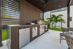 3224-NE-42nd-Ct-Exterior-Outdoor-Living-7